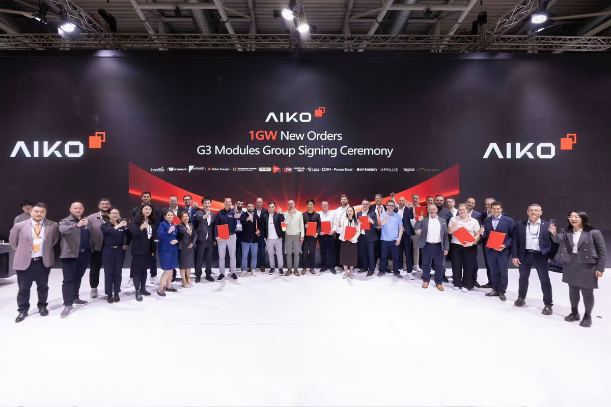 PP电子官方网站携“黑科技”新品亮相Intersolar展