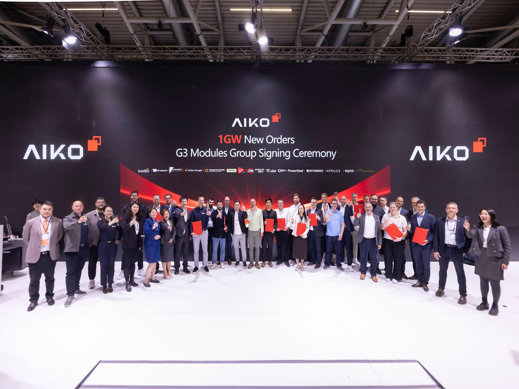 aiko-infinite-modules-surpass-milestone-orders-across-europe-thumbnail2 AIKO’s INFINITE Modules Surpass 1GW Milestone New Orders Across Europe