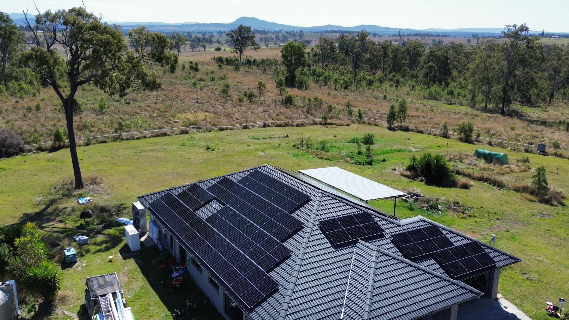 australia-qld-boonah-off-grid-banner bg-img